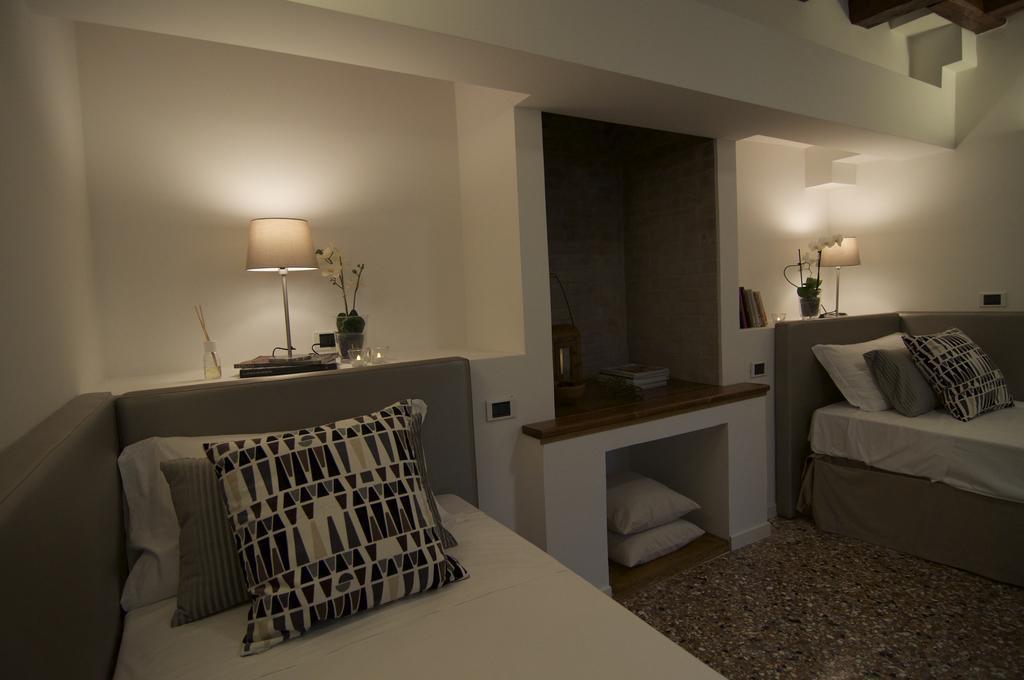 Casa Colleoni 2* Venice