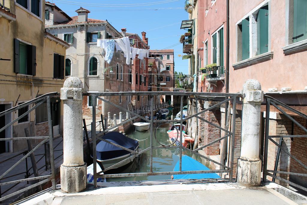 Appartamento Calle Dei Preti Apartment