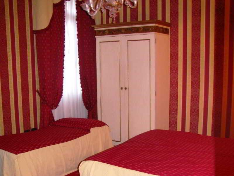 Belle Epoque 3* Venice