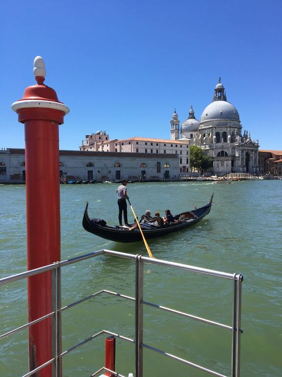Ca Manzoni With Terrace Apartment Venice
