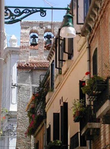Bed & Breakfast Al Campaniel 2*