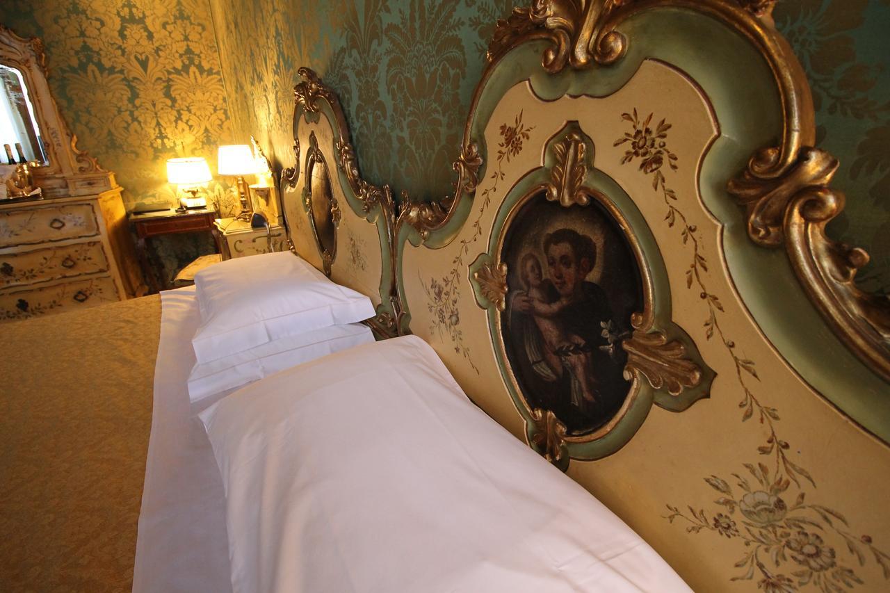 Palazzo Abadessa Hotel 4*