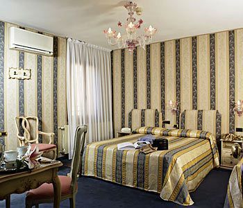 Hotel Castello 3*