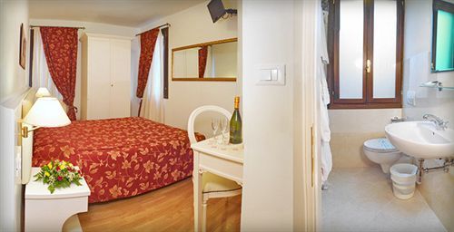 Hotel Ai Tolentini *