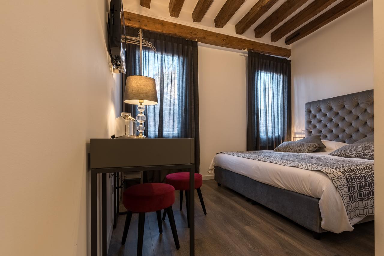 La Loggia Della Luna Affittacamere 5*