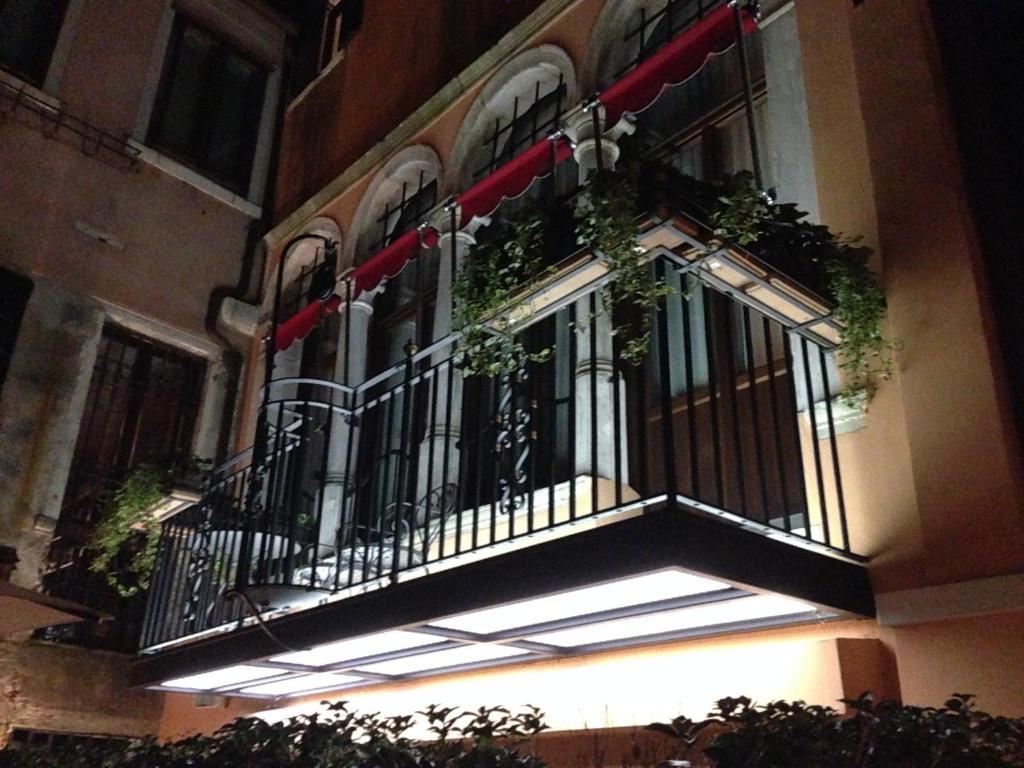 Palazzetto Madonna Venice