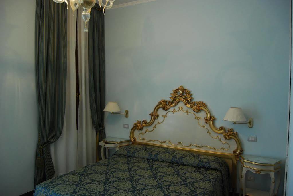 Bed & Breakfast Alloggi Santa Sofia 2*