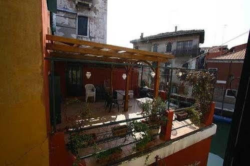 Dalla Mora * Venice