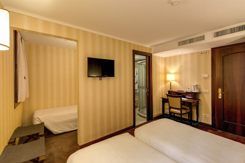 Bw Premier Collection Chc Continental Hotel 4*