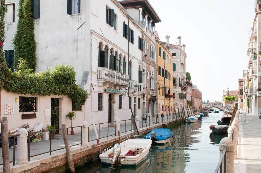Hs 2* Venice