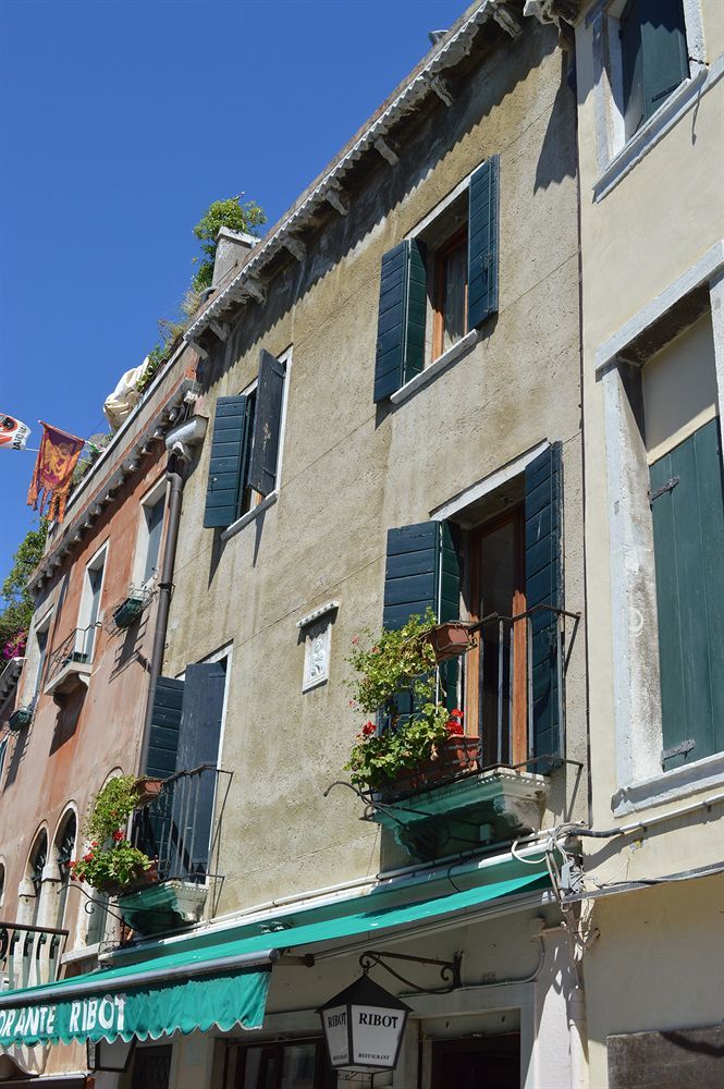 Hotel Salieri *