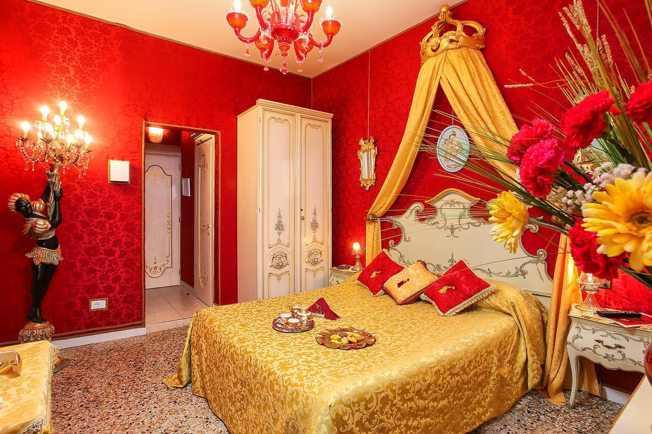 Scalon Del Doge * Venice