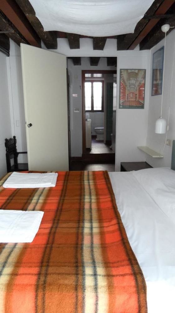 Hotel Mfm *