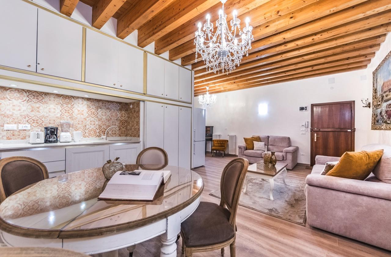 Ca' Teatro Vecchio Apartamento Veneza