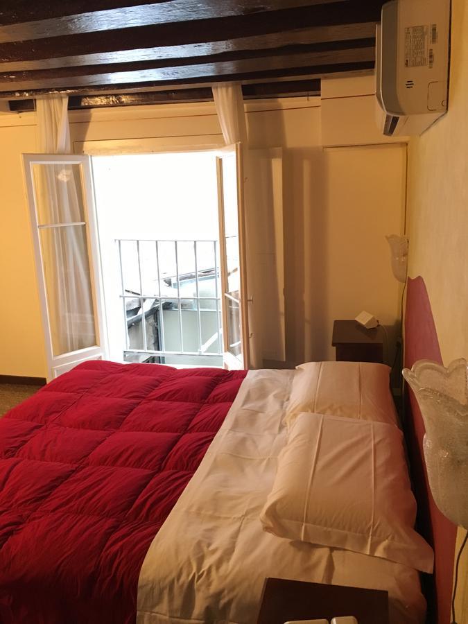 Affittacamere Palazzo Lion Morosini 3*