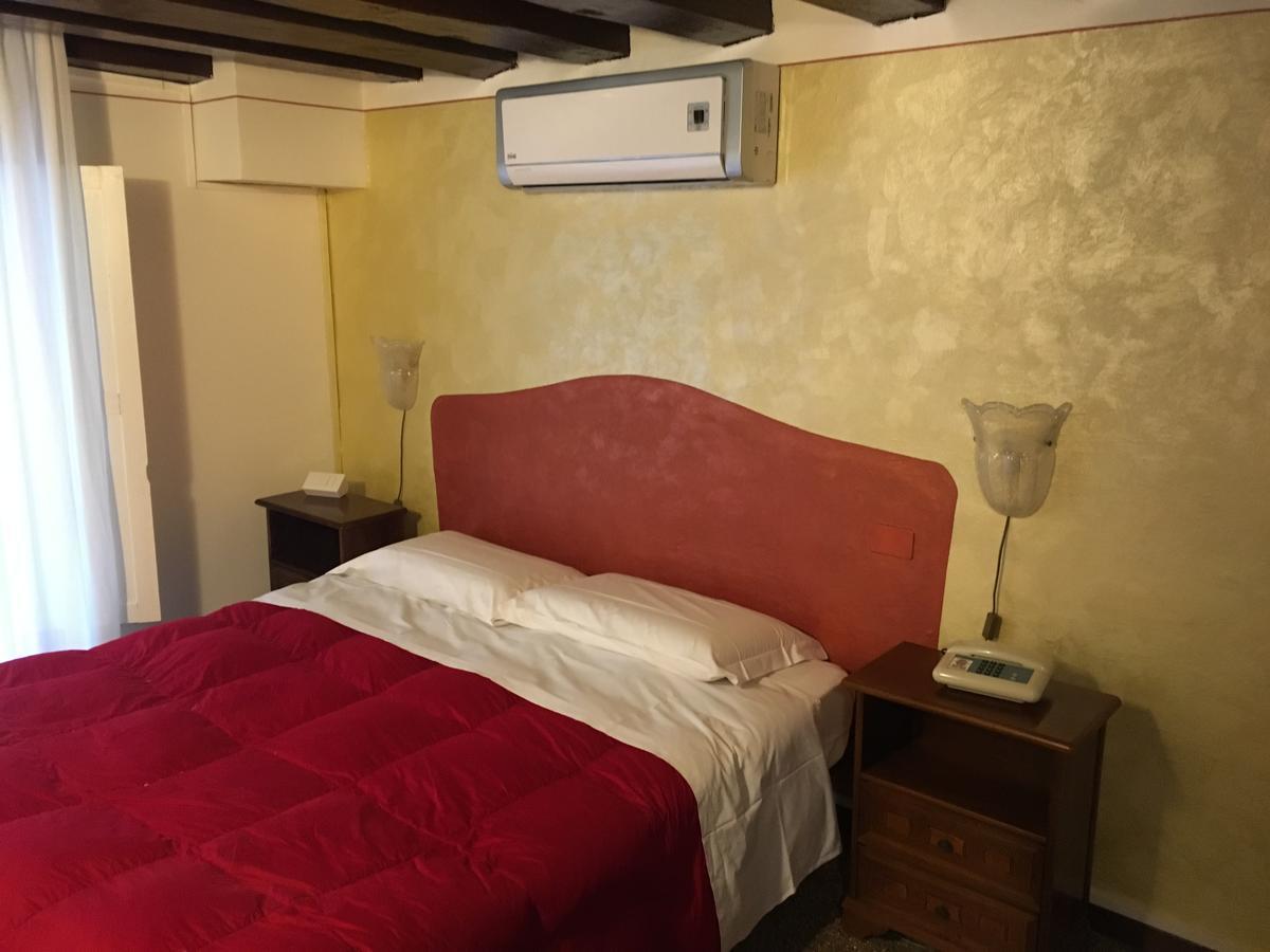 Palazzo Lion Morosini 3* Venezia
