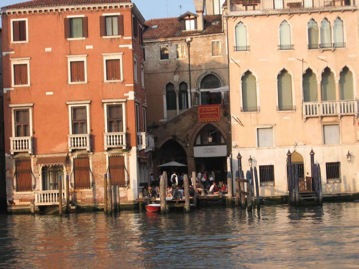 Affittacamere Palazzo Lion Morosini 3*