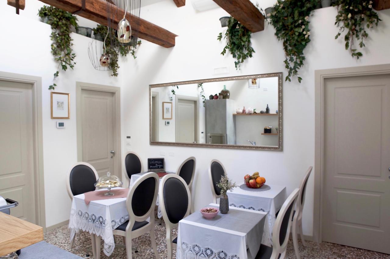 Al Pozzo Di Luce Bed & Breakfast 2*