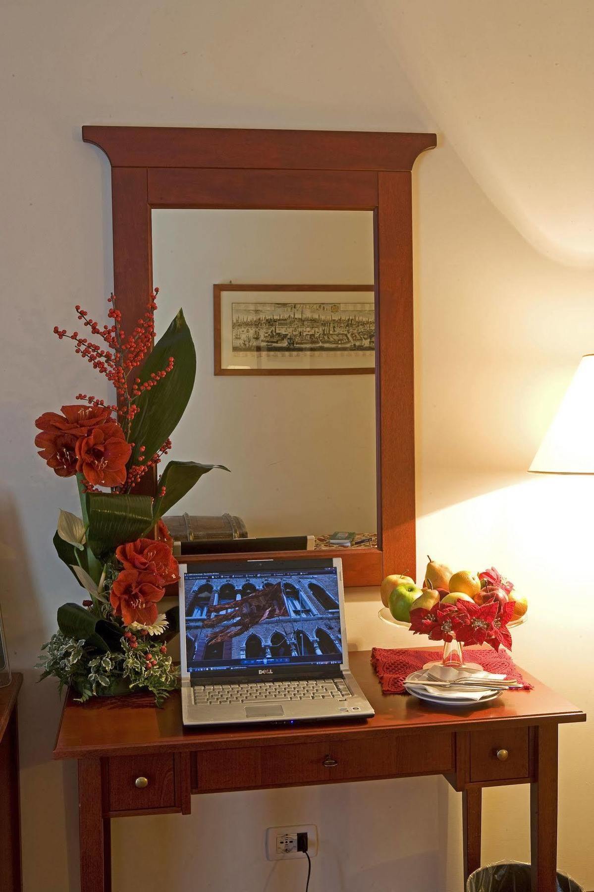 Hotel Palazzo Marcello Al Sole