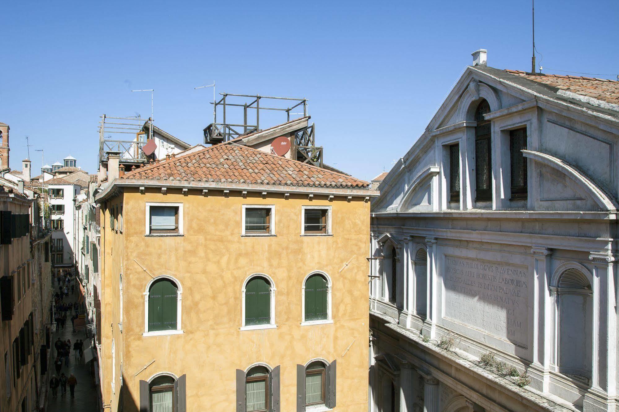 Orion 2* Venice