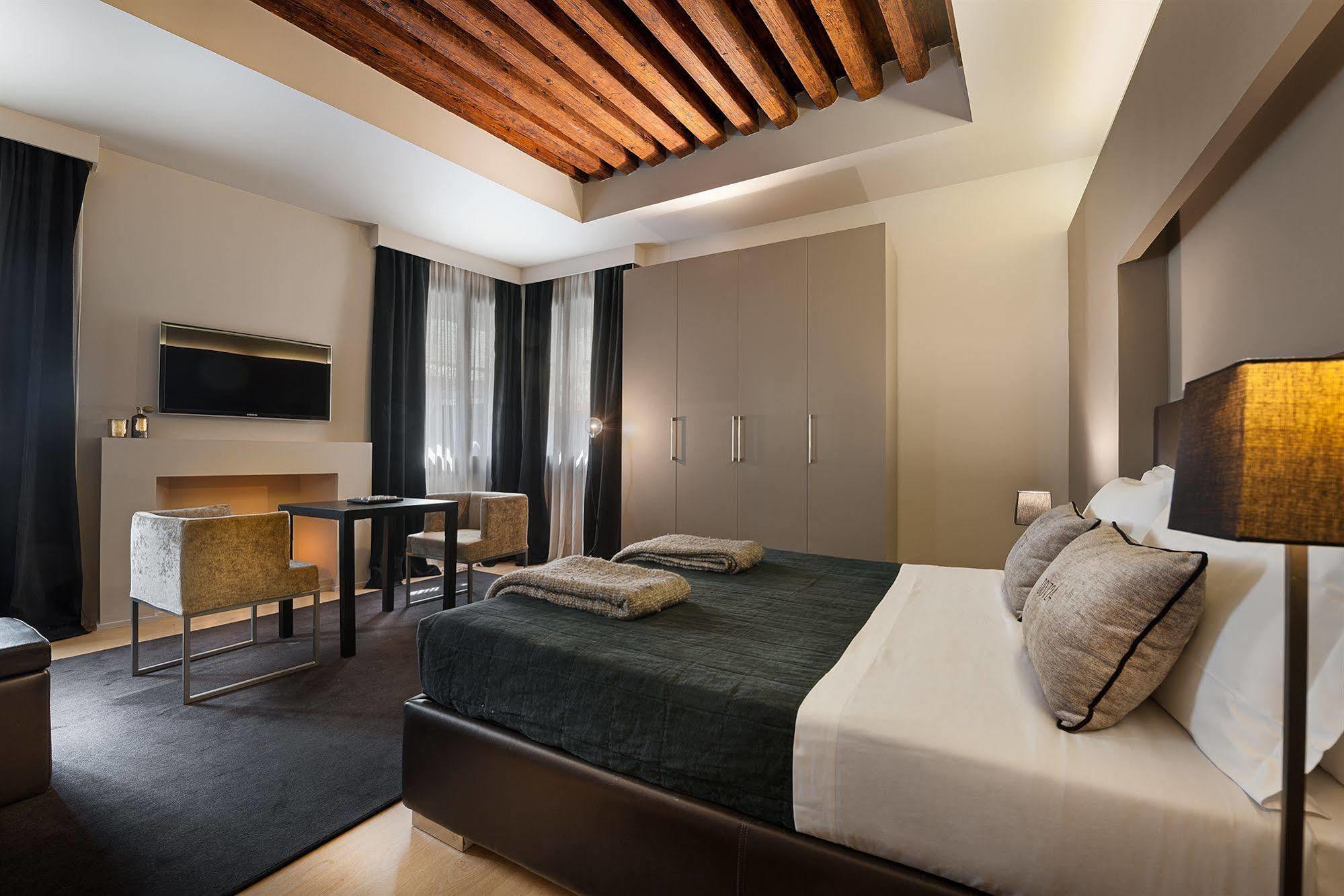 Guest house Charming House Dd724
