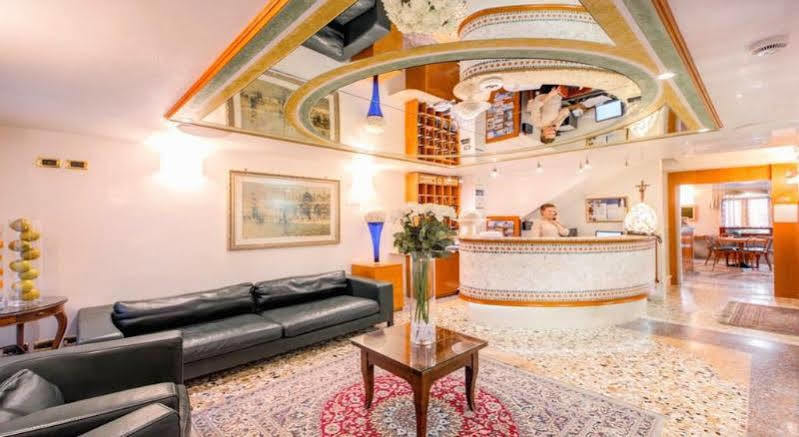Antica Casa Carettoni 3* Venice