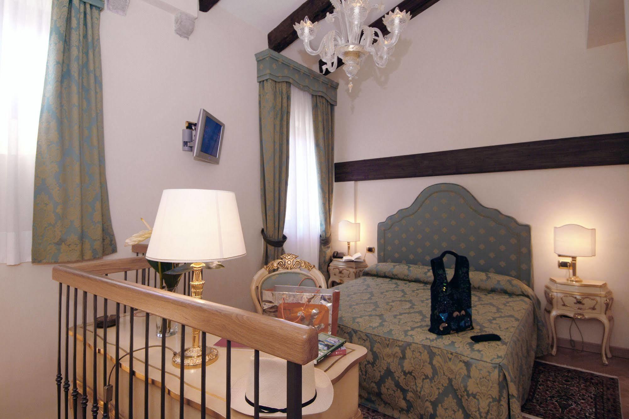 Ca' Vendramin Zago 4* Veneza