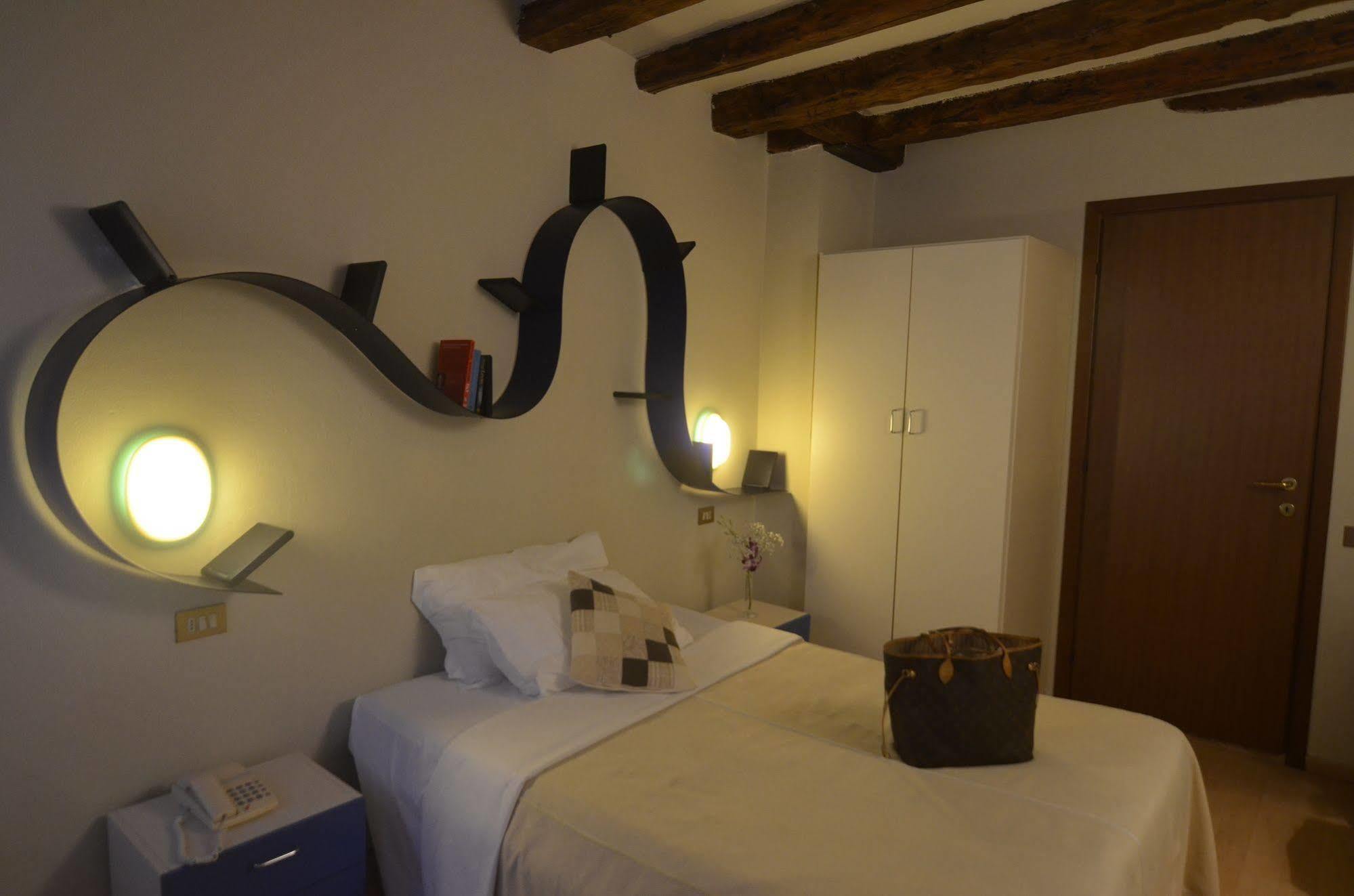 Al Tiepolo 3* Veneza
