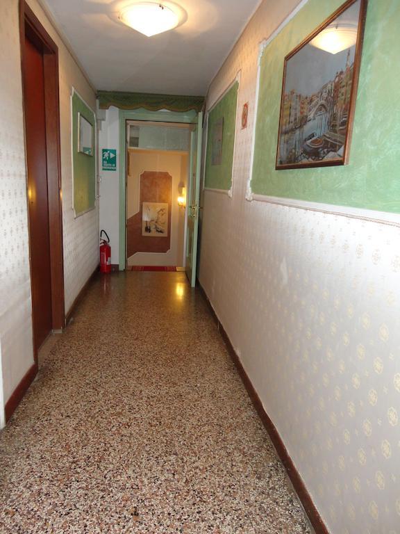 Palazzo Lion Morosini 3* Venezia