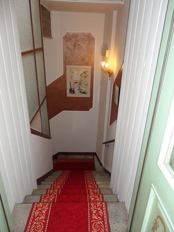 Palazzo Lion Morosini Venezia