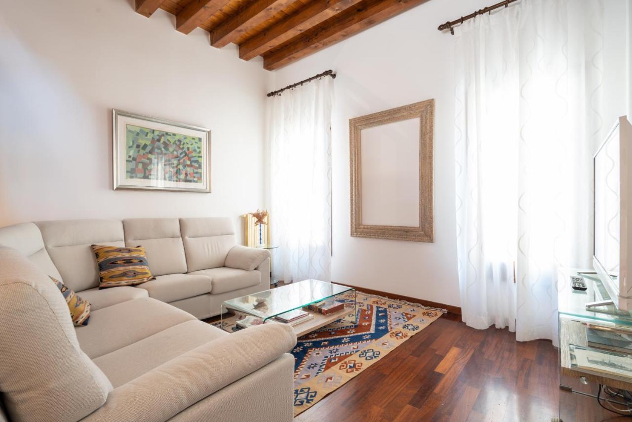 Apartment Maison Valentina Venice