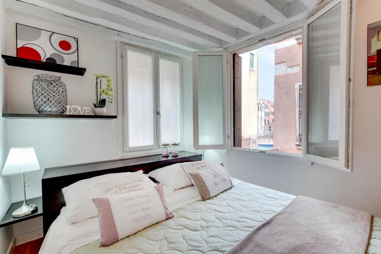 Cannaregio Canal View - Marco Polo By Wonderful Italy *