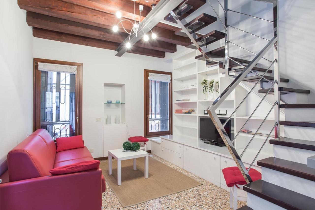 Ca Della Regina * Venice