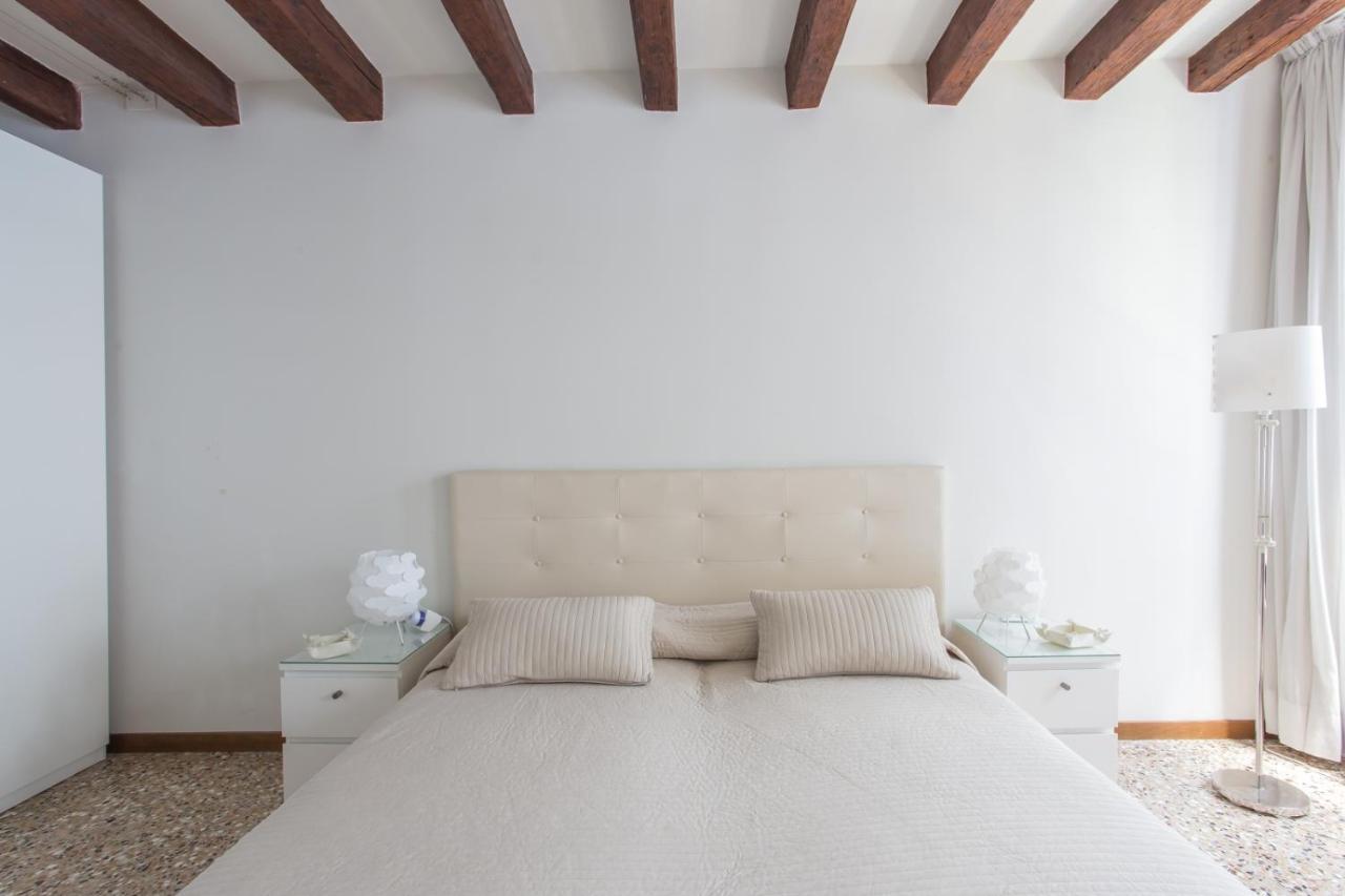 Ca Della Regina Apartment