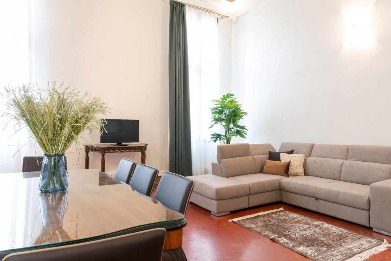 Luxury Apartamento *