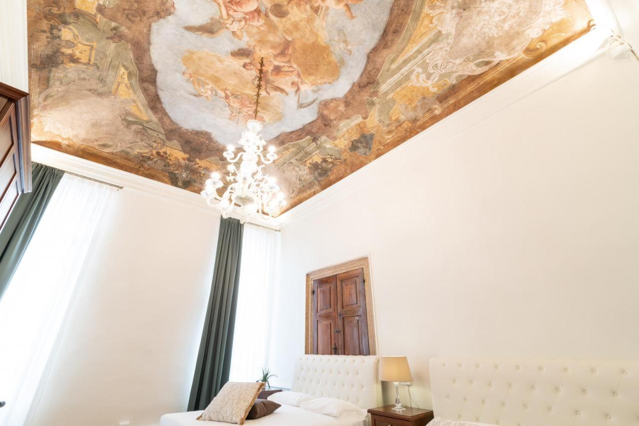 Luxury * Veneza