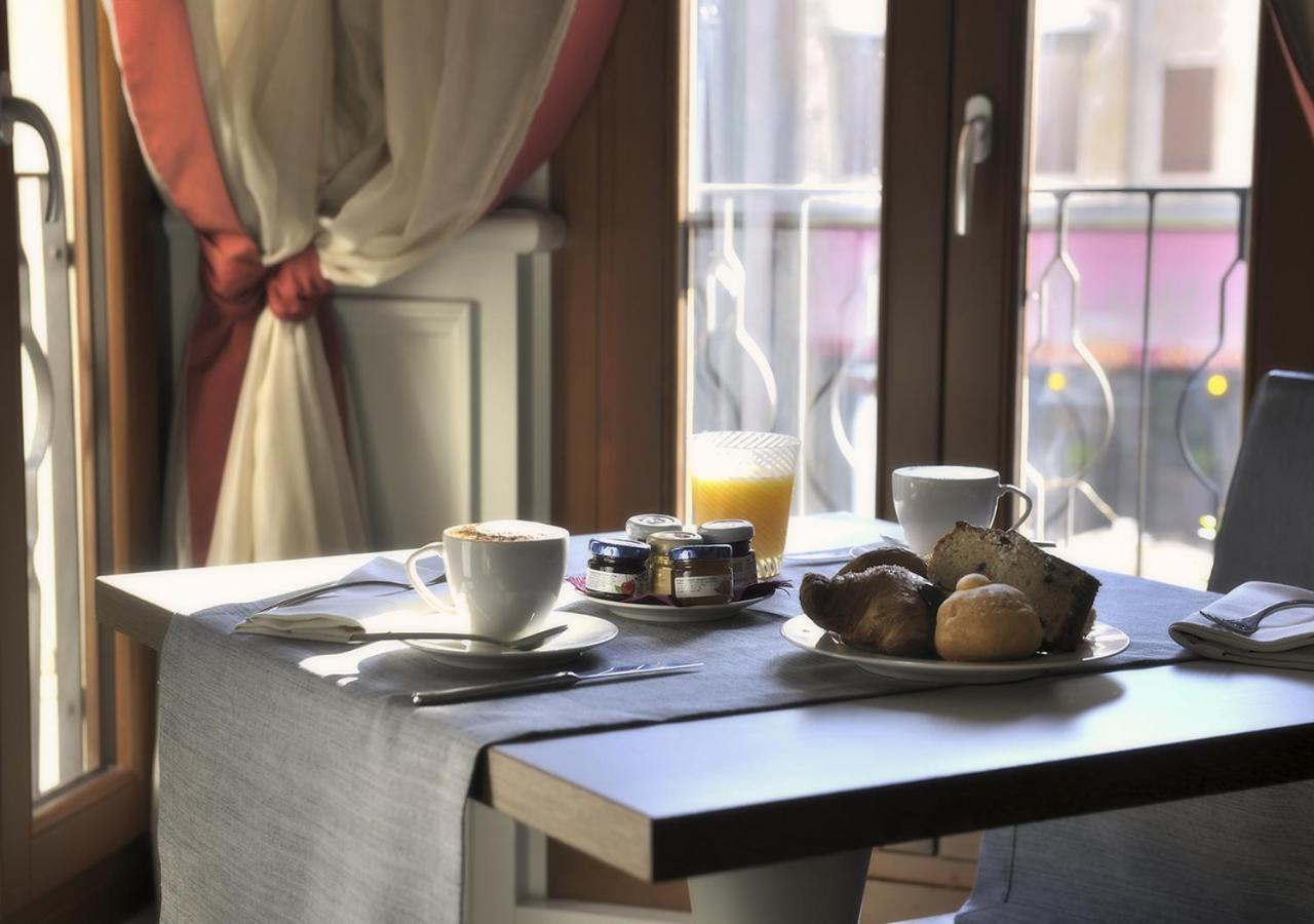 Al Theatro Palace 4* Venice