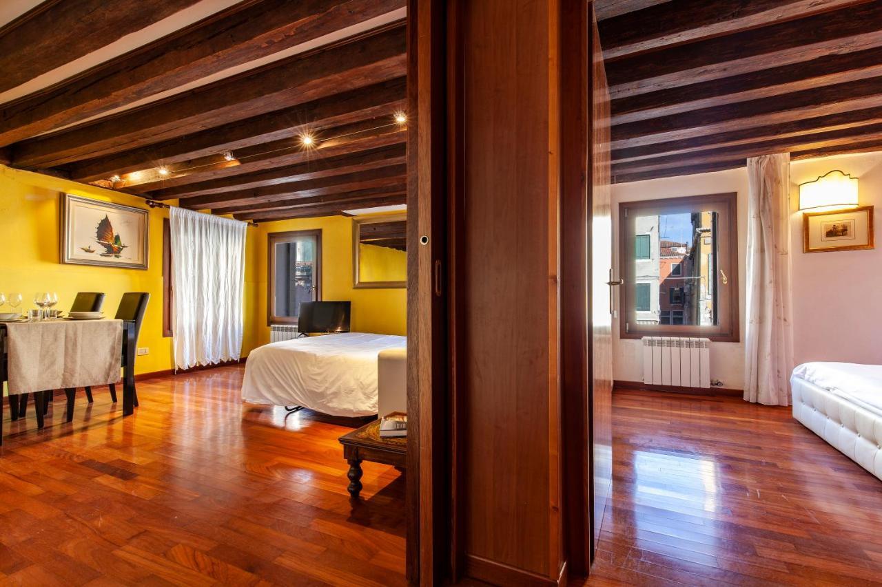 Ca'pedrocchi By Bricola Venice