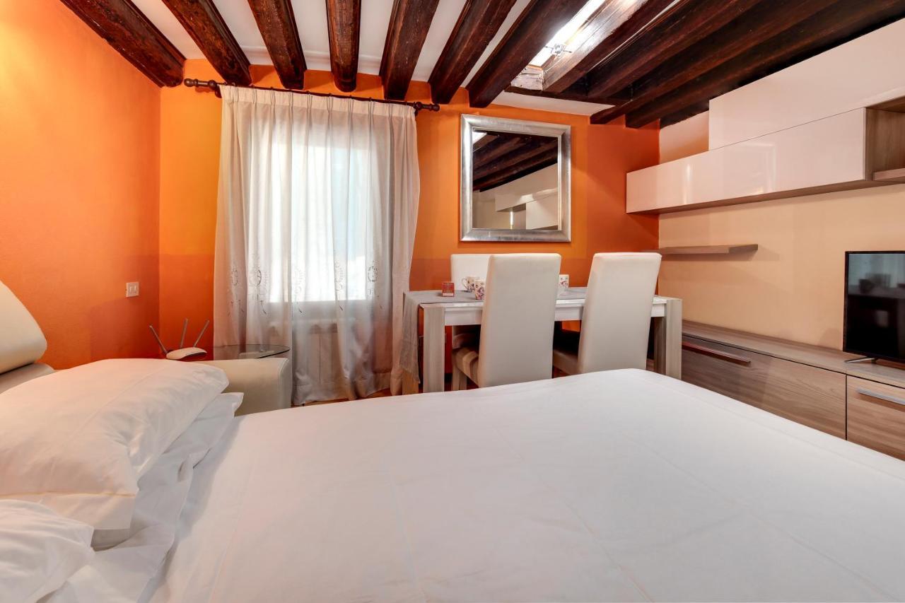 Ca'pedrocchi By Bricola Apartment Venice