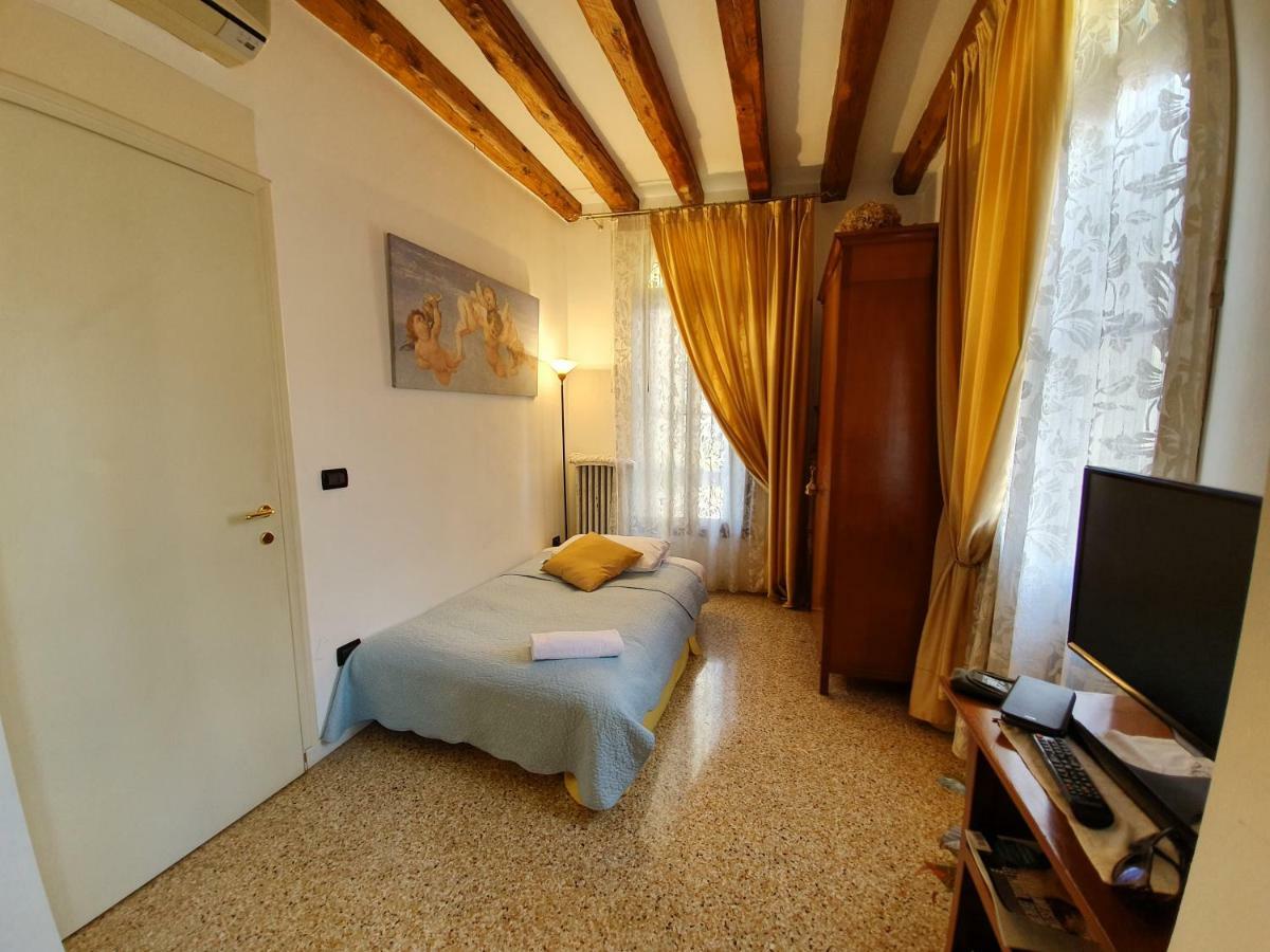 Guest house Alloggi Rivetta