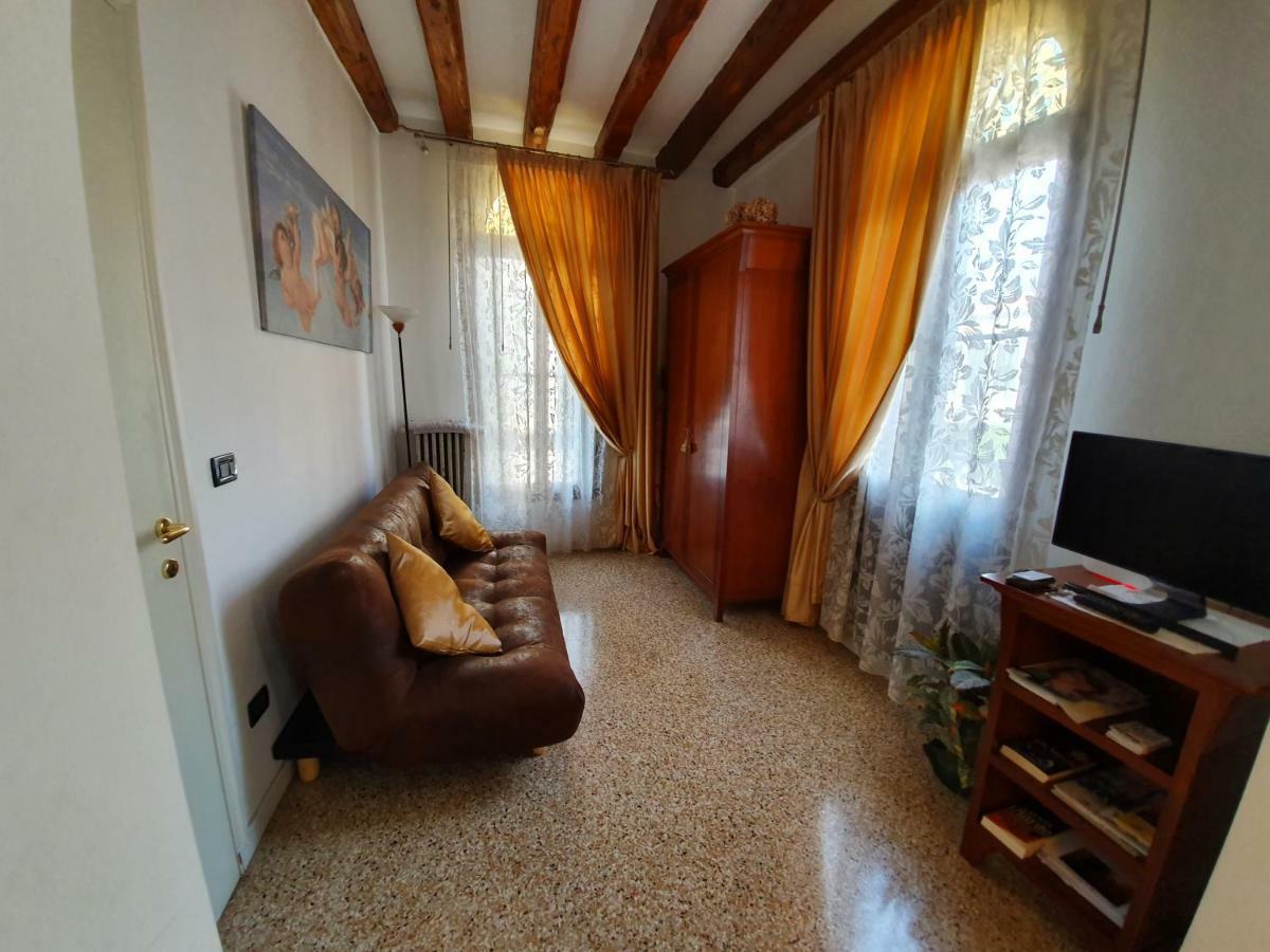Alloggi Rivetta Guest house 2*