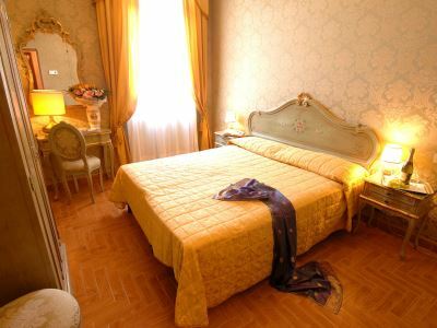 Hotel Canal & Walter 3*