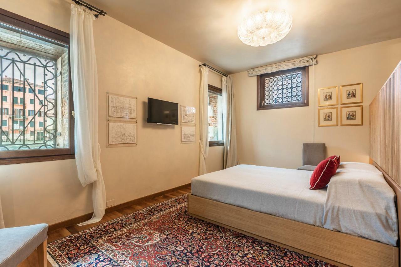 Ca' Dei Diamanti Grand Canal Apartment Venice