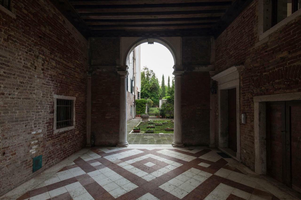 Appartamenti Inside Palazzo Foscarini Apartment Venice