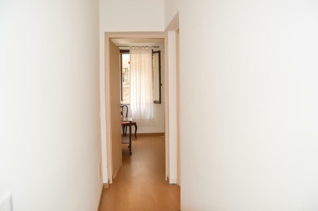 Ormesini Apartment