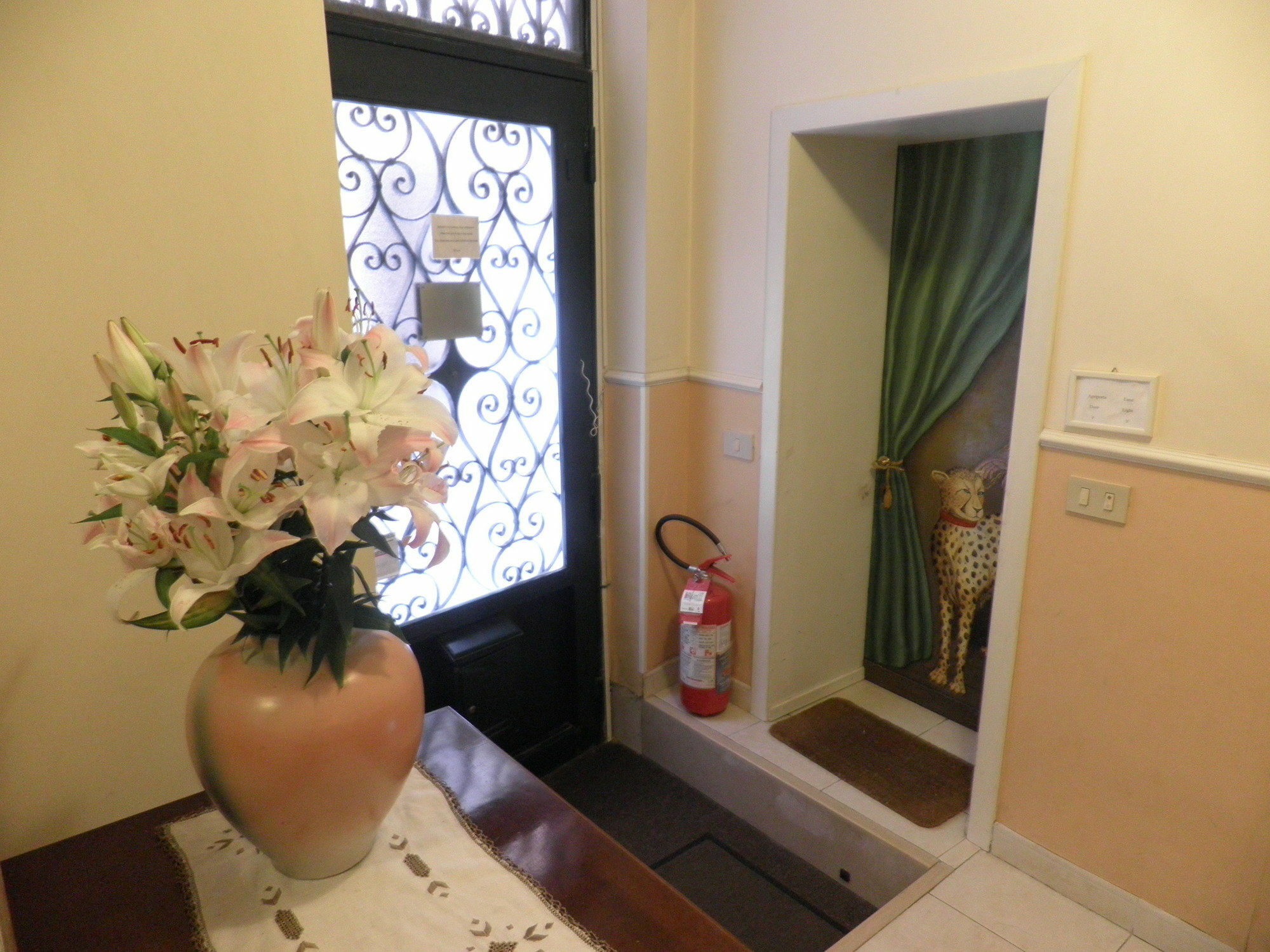 Al Campaniel Bed & Breakfast 2*