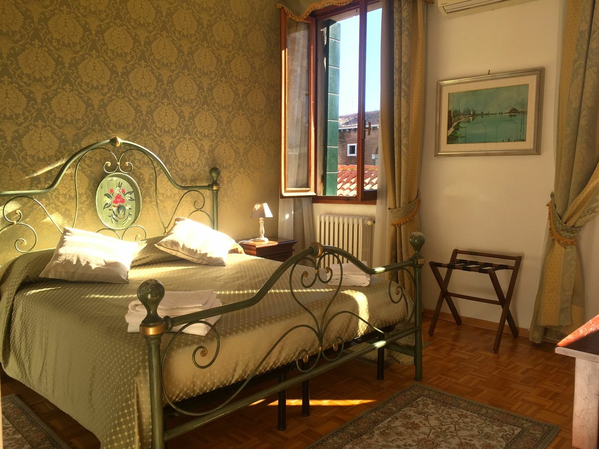 Residenza Rialto Guest house 3*