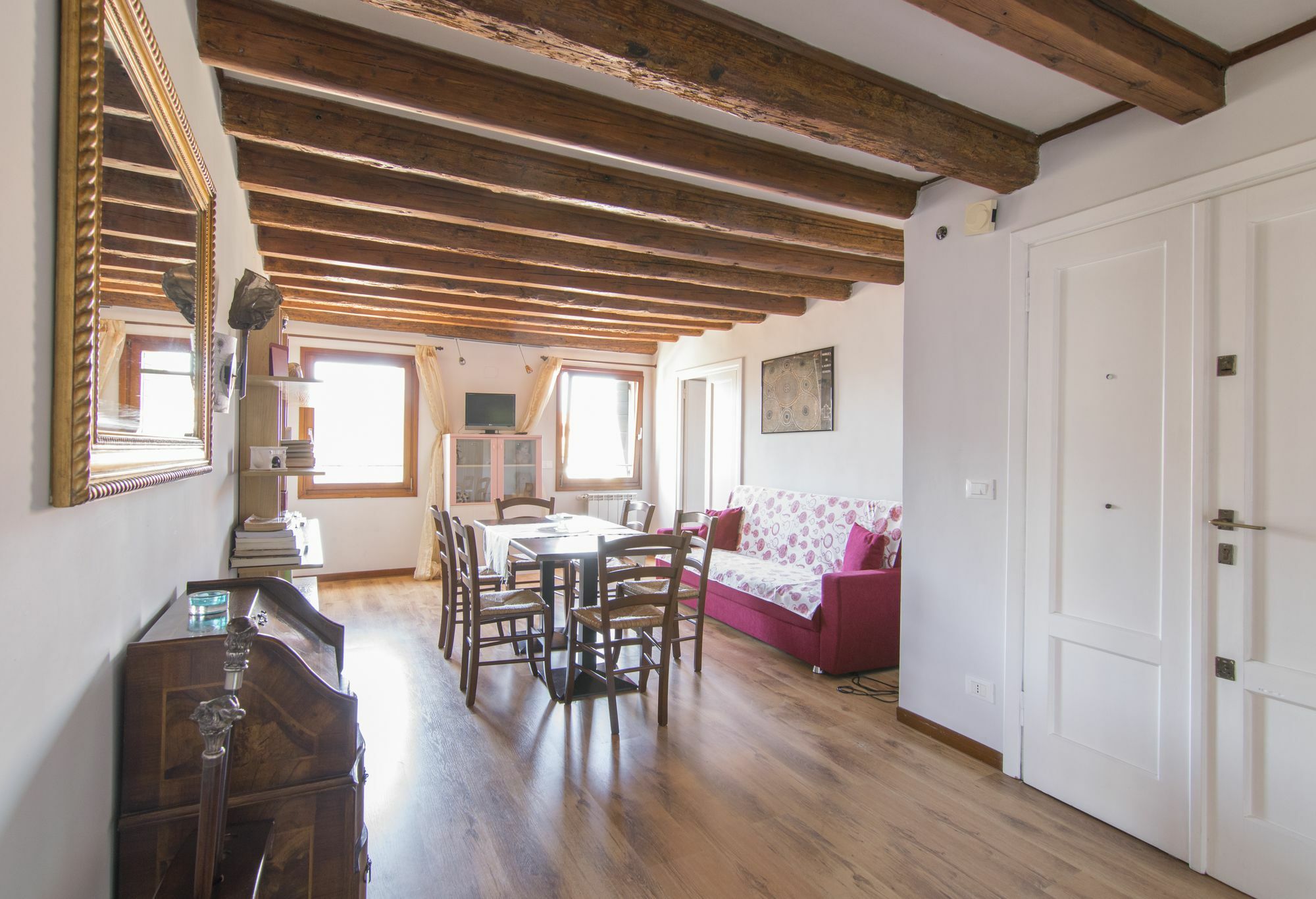 Ca Miracoli Apartment *