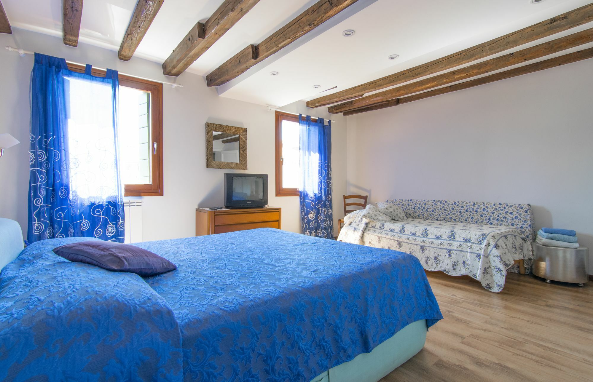 Apartment Ca Miracoli *