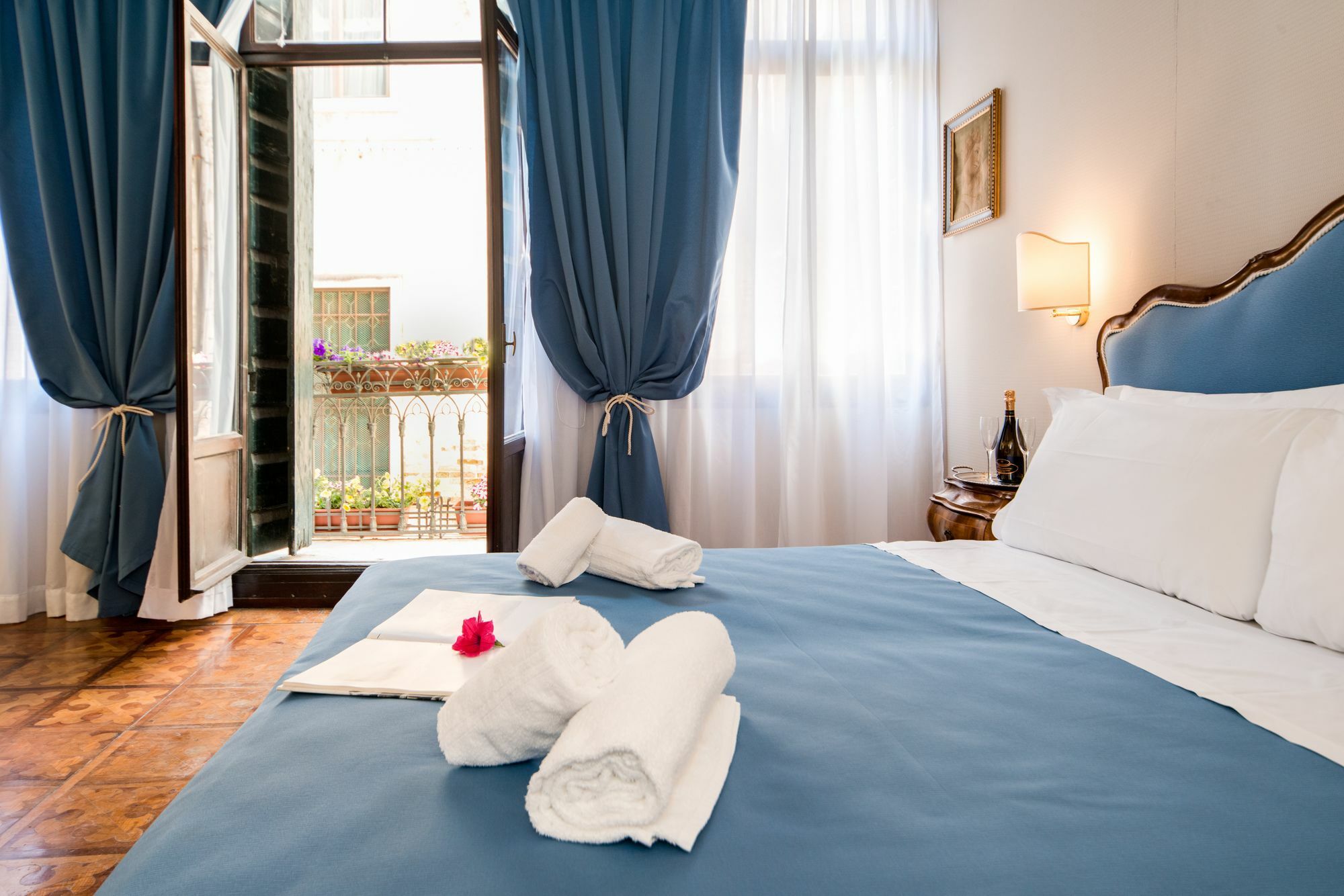 Guest house Ca' Lavezzera 2*